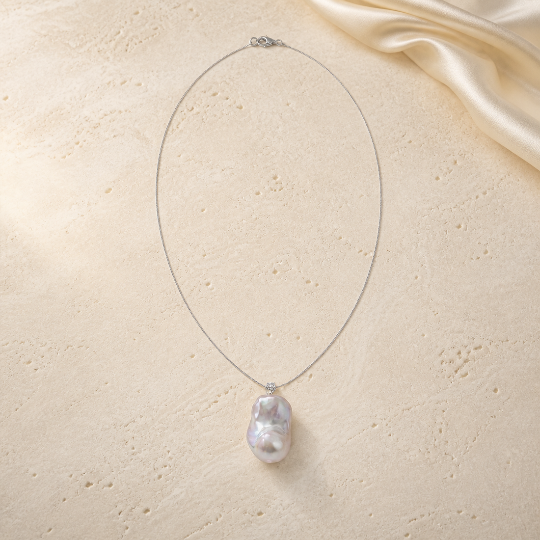 Baroque Pearl Pendant Necklace