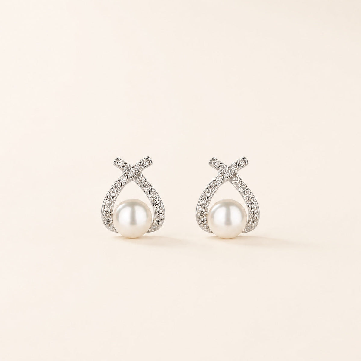 Pearl Knot Studs with freshwater pearl