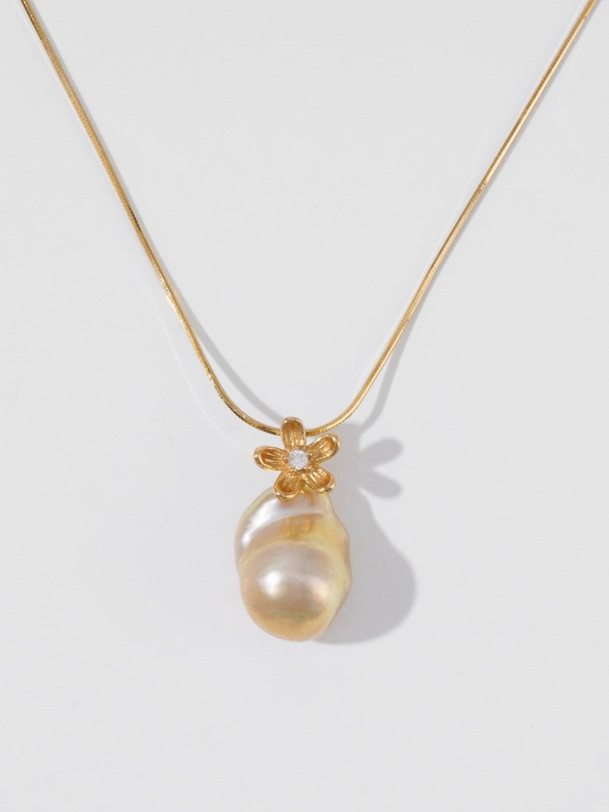 Baroque Pearl Flower Necklace