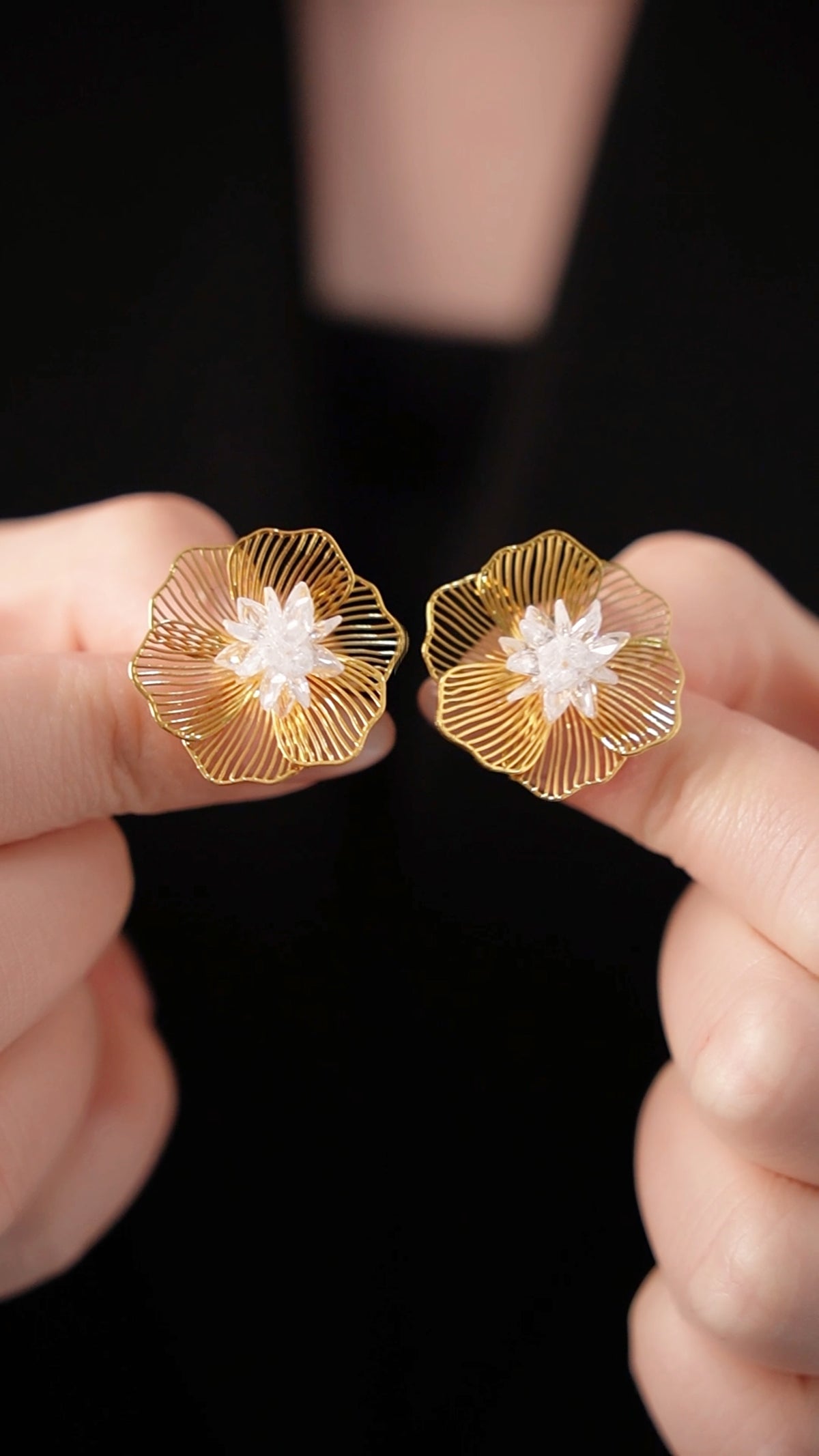 Lumière Bloom Earrings