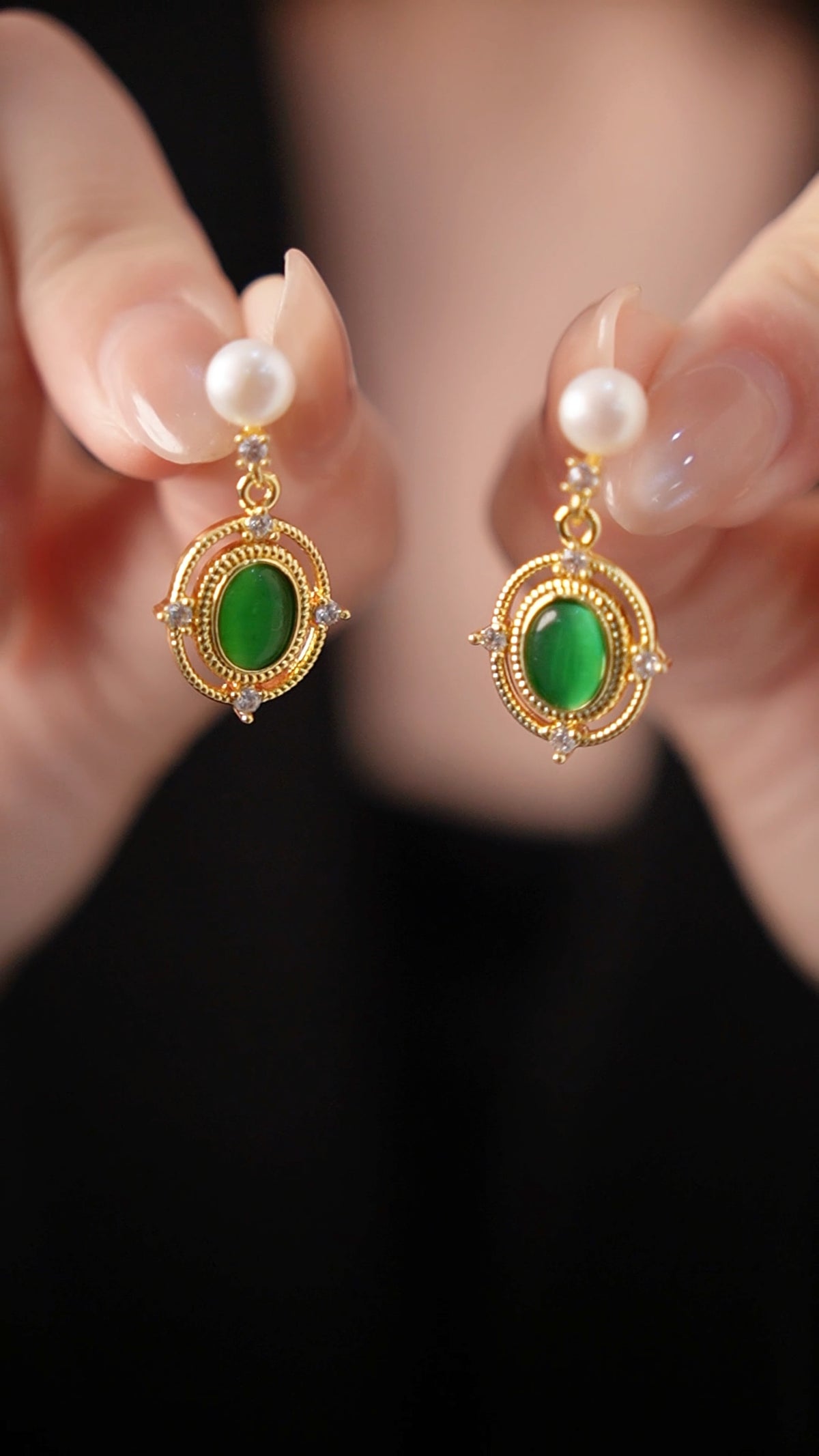 Emerald Astra Earrings