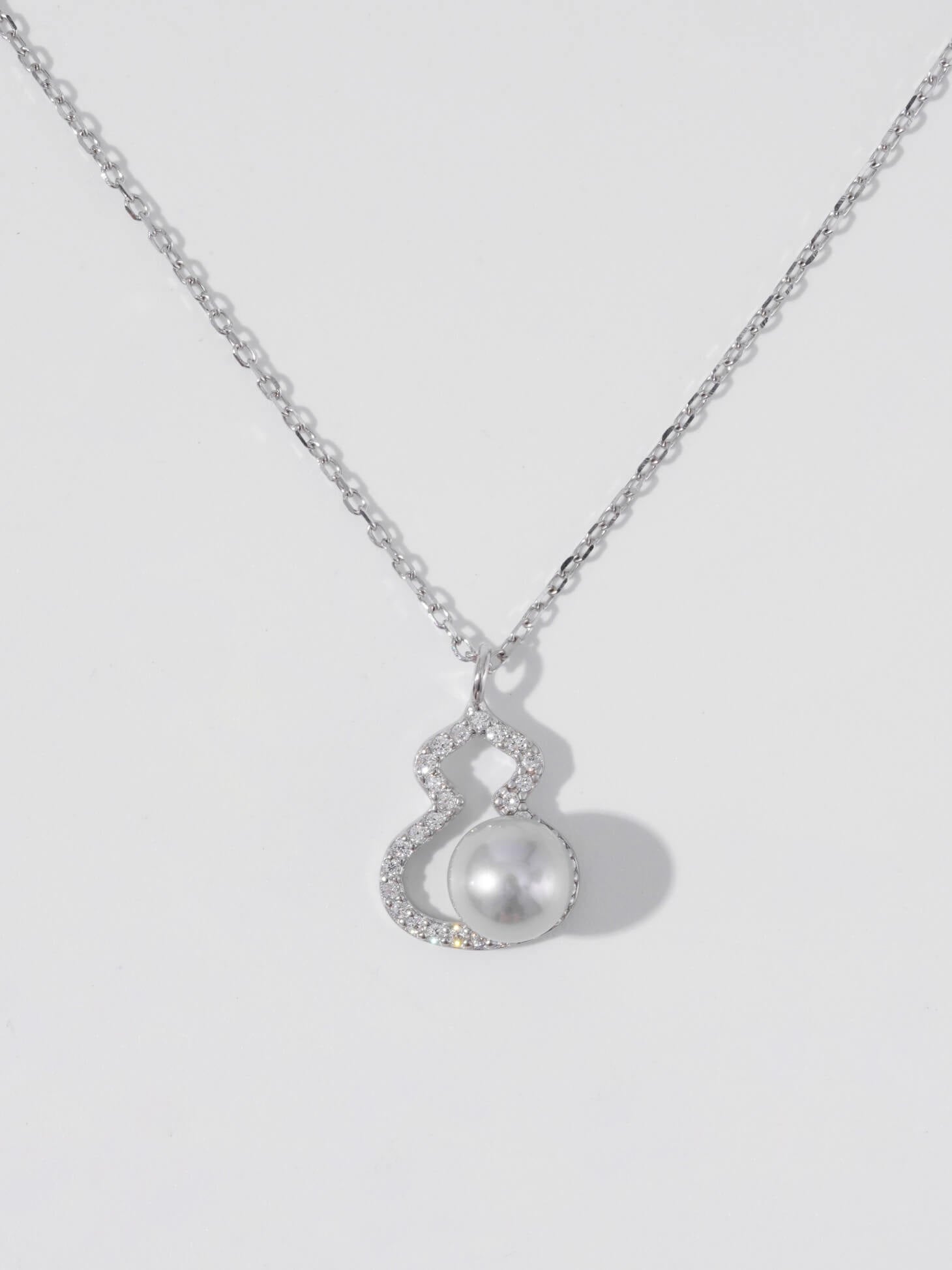 2026 Lucky Hulu Pearl Necklace