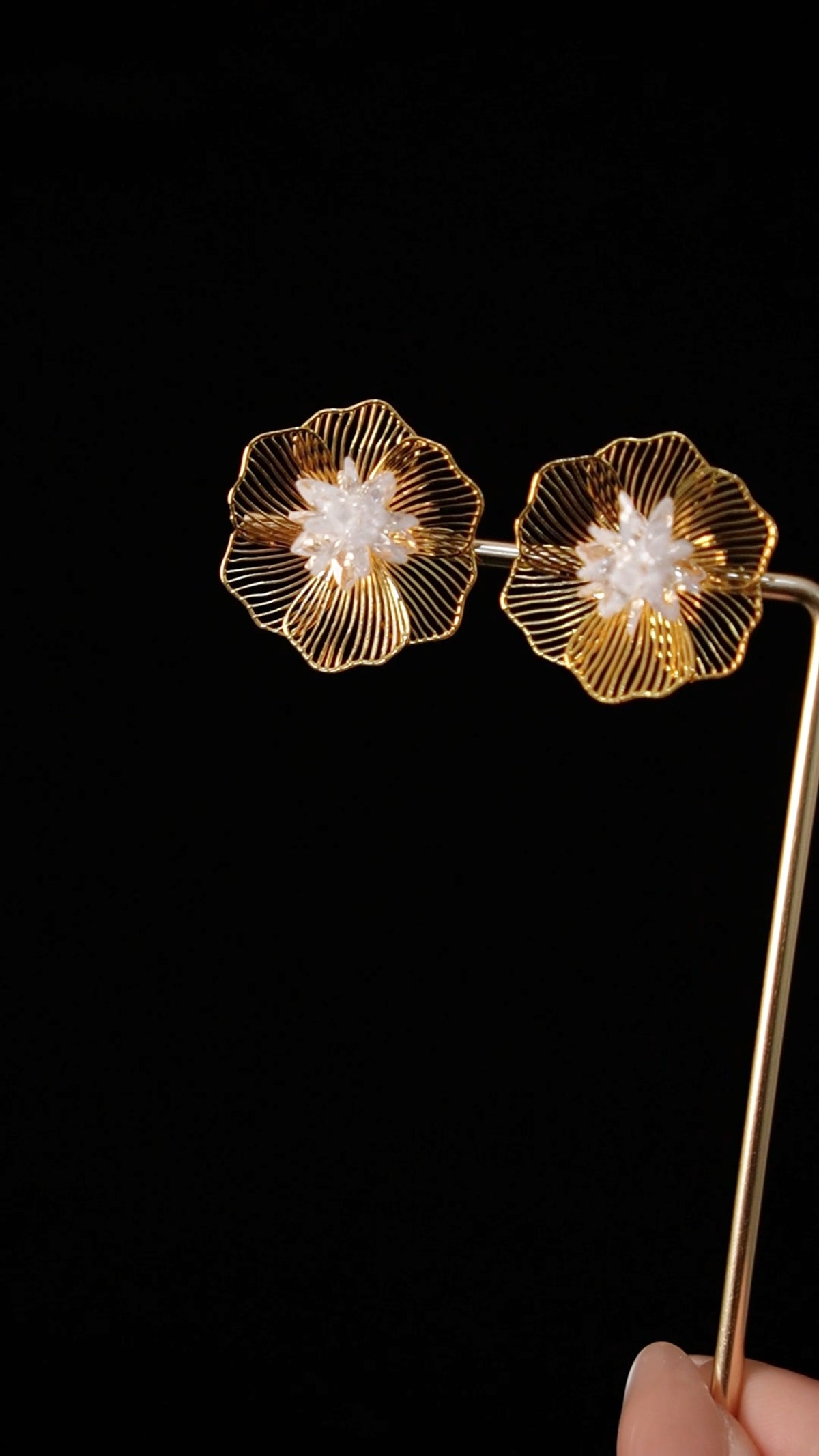 Lumière Bloom Earrings