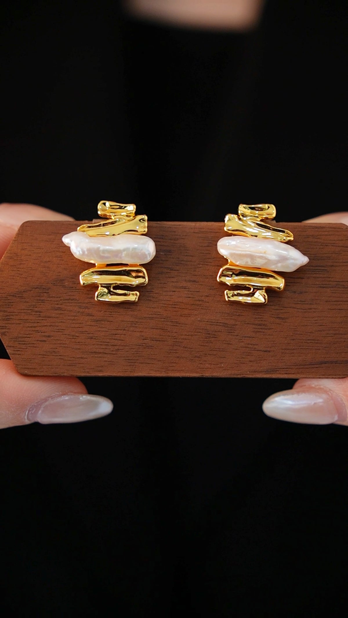 Molten Pearl Earrings