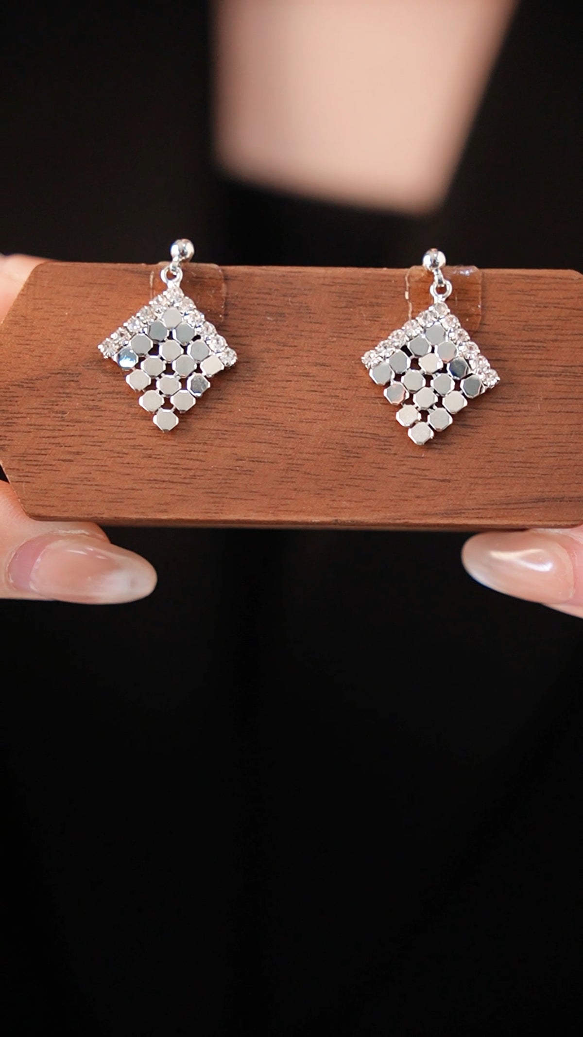 Nova Mesh Earrings