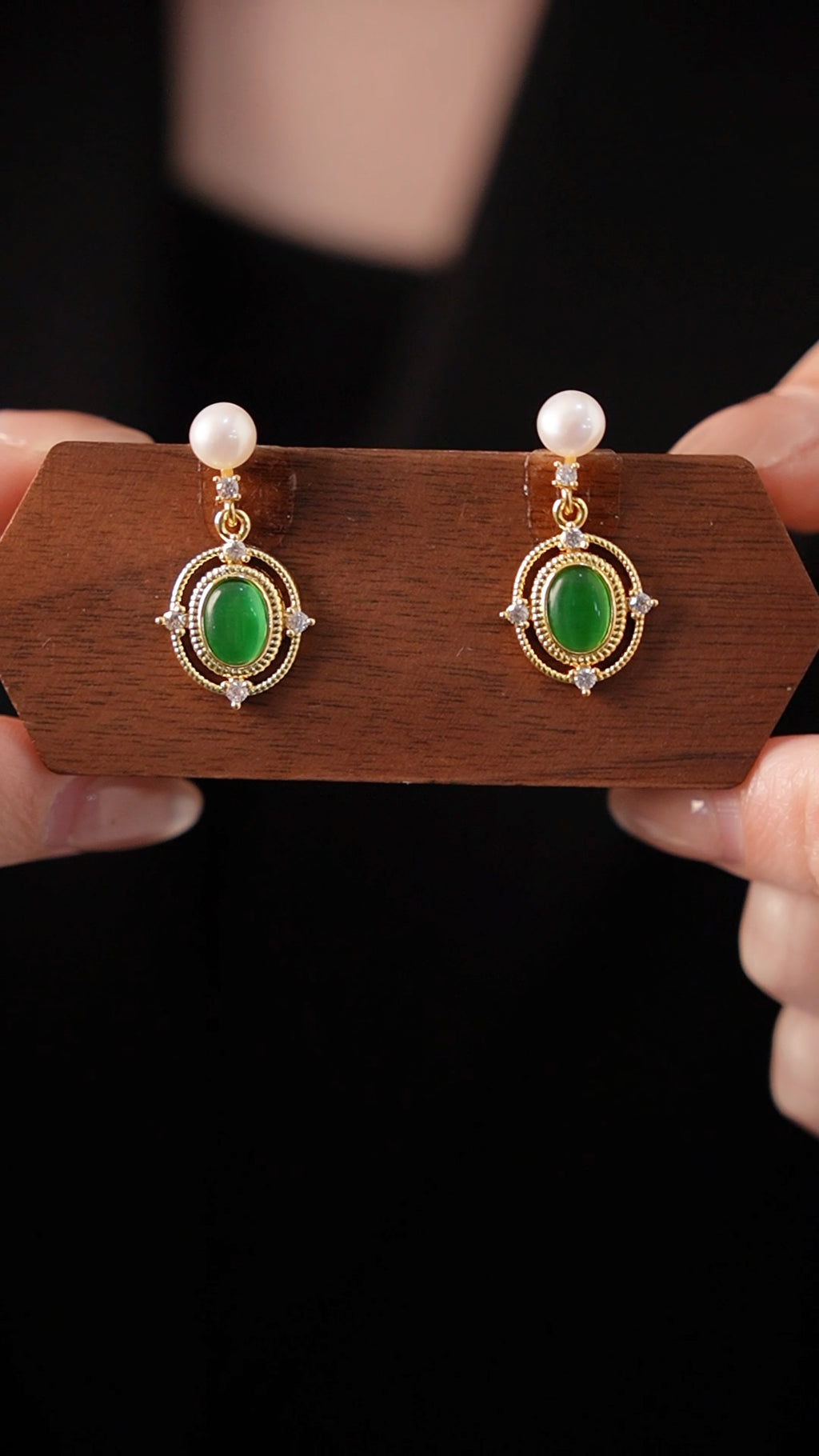 Emerald Astra Earrings