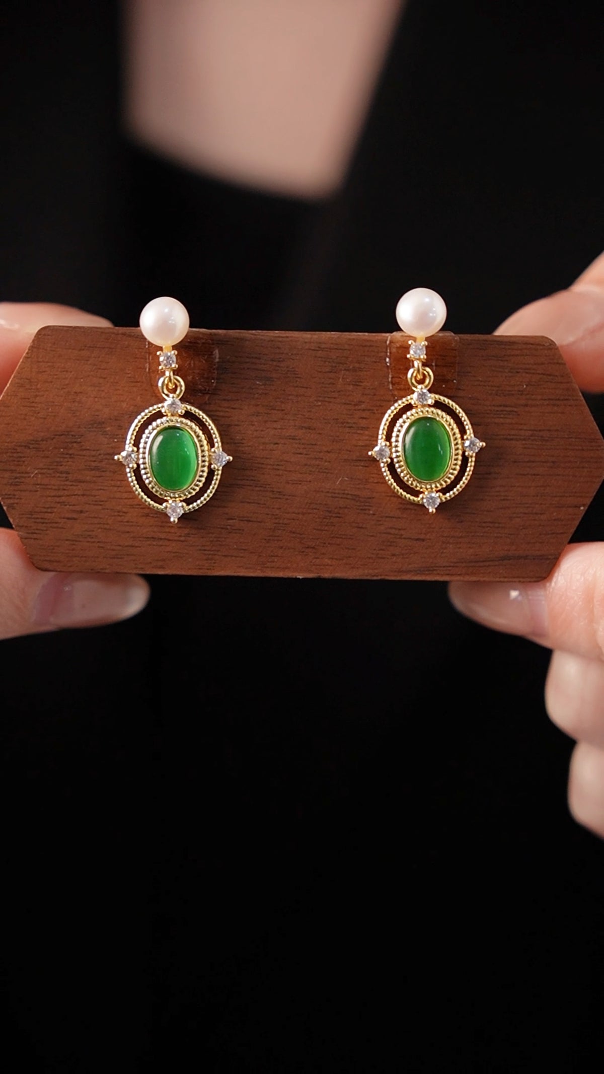 Emerald Astra Earrings