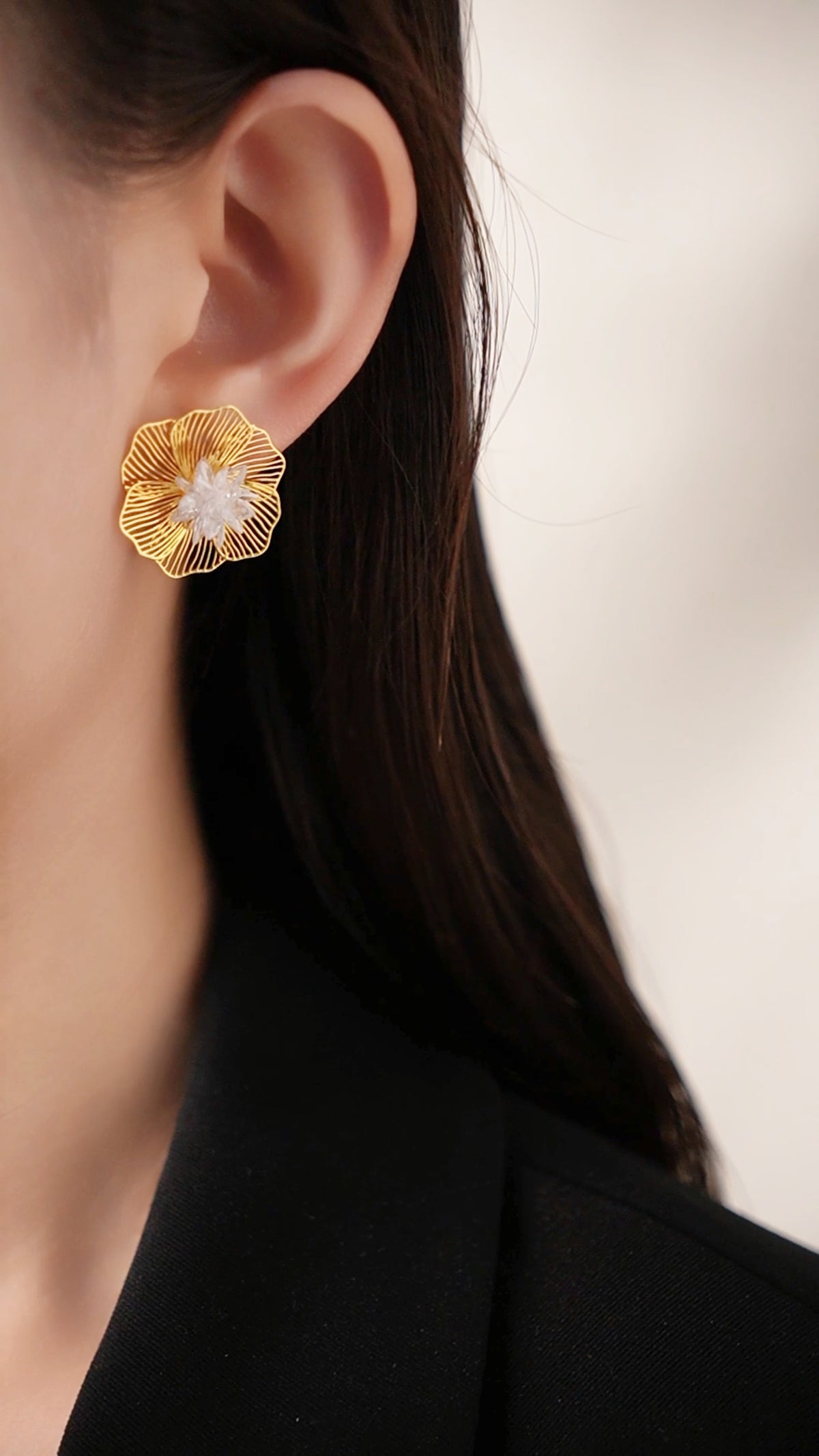 Lumière Bloom Earrings