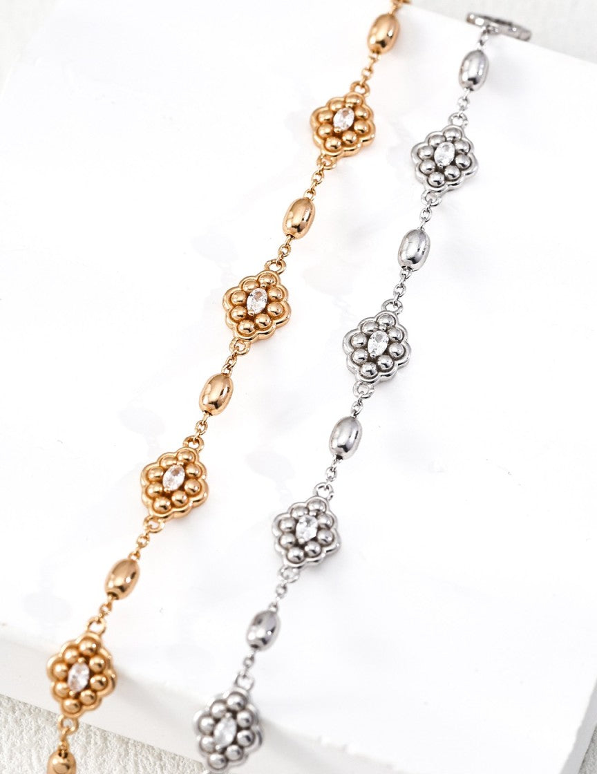 Adjustable zircon bracelet in sterling silver