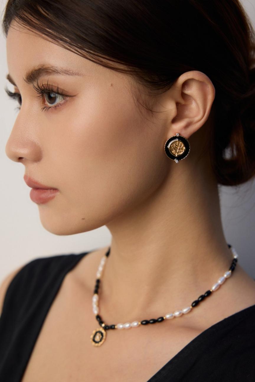 Black glaze silver earrings