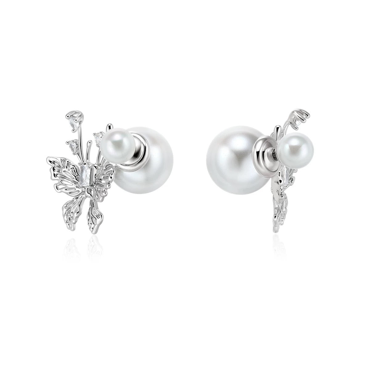 Butterfly stud earrings with pearl