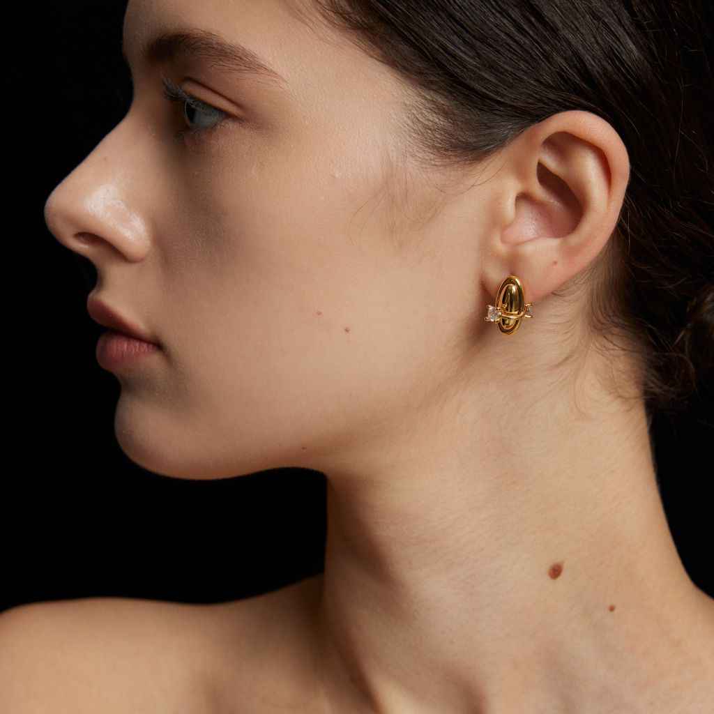 Miaofang Stud Earrings