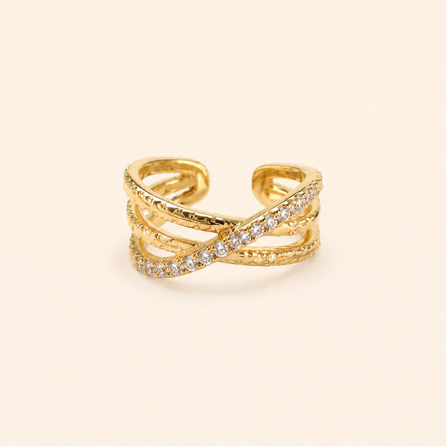 Sparkling Crisscross Ring