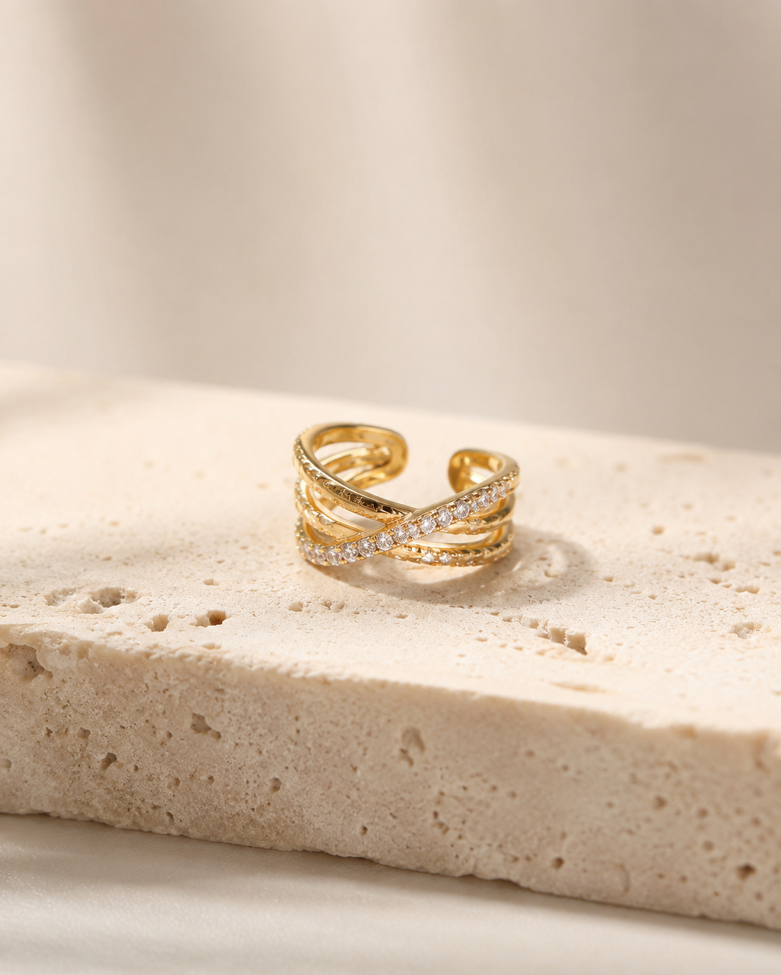 Sparkling Crisscross Ring