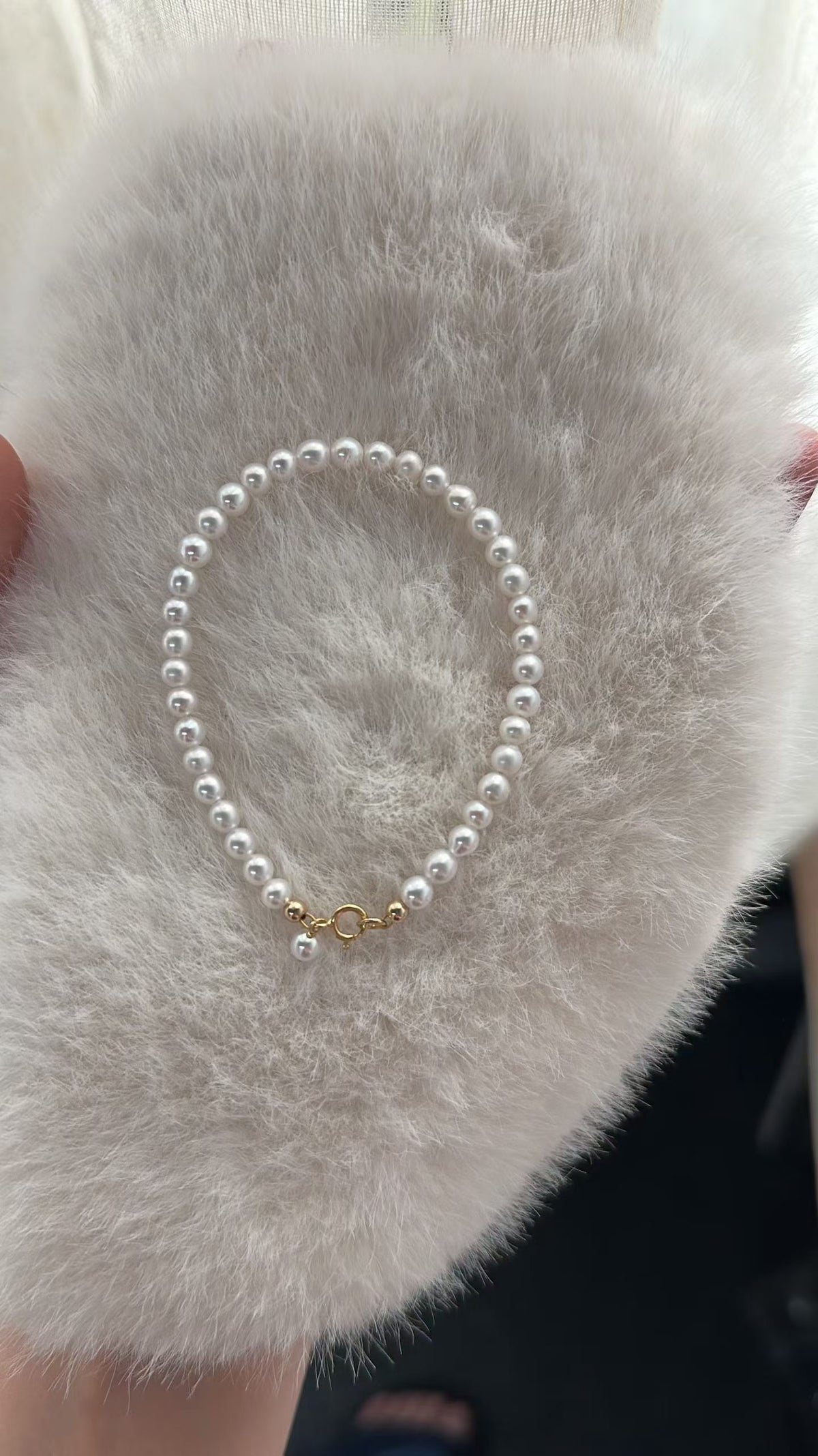 Moonlit Pearl Bracelet
