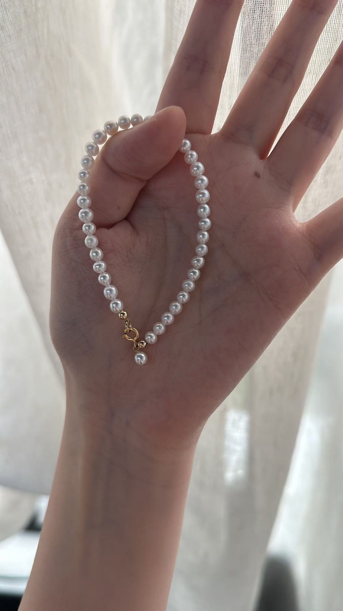 Moonlit Pearl Bracelet