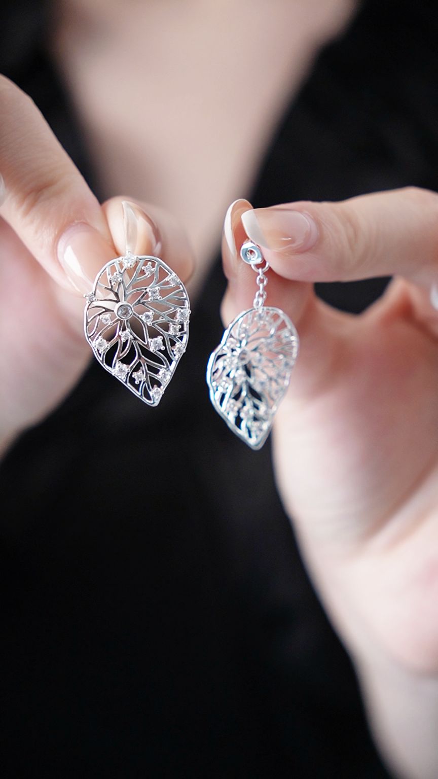 Hollow Diamond Leaf Earrings