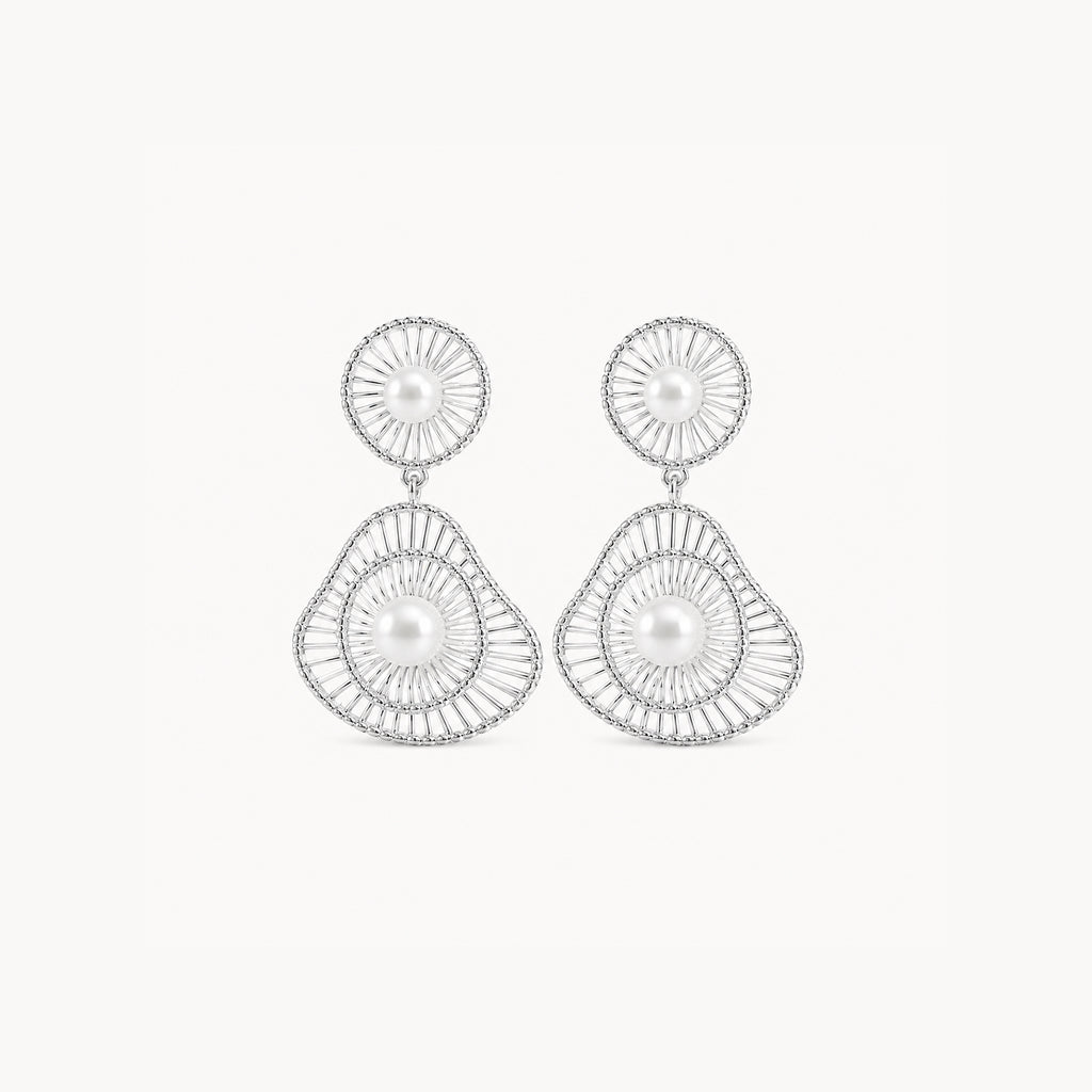 French Retro Hollow Pearl Earrings