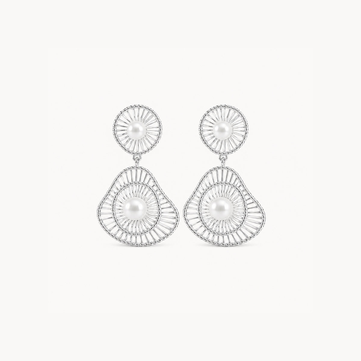French Retro Hollow Pearl Earrings