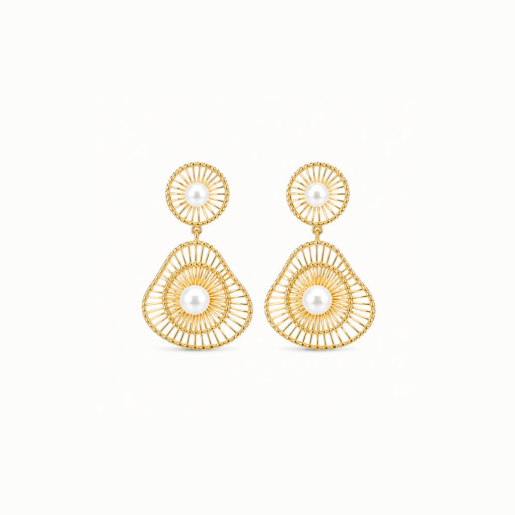 French Retro Hollow Pearl Earrings
