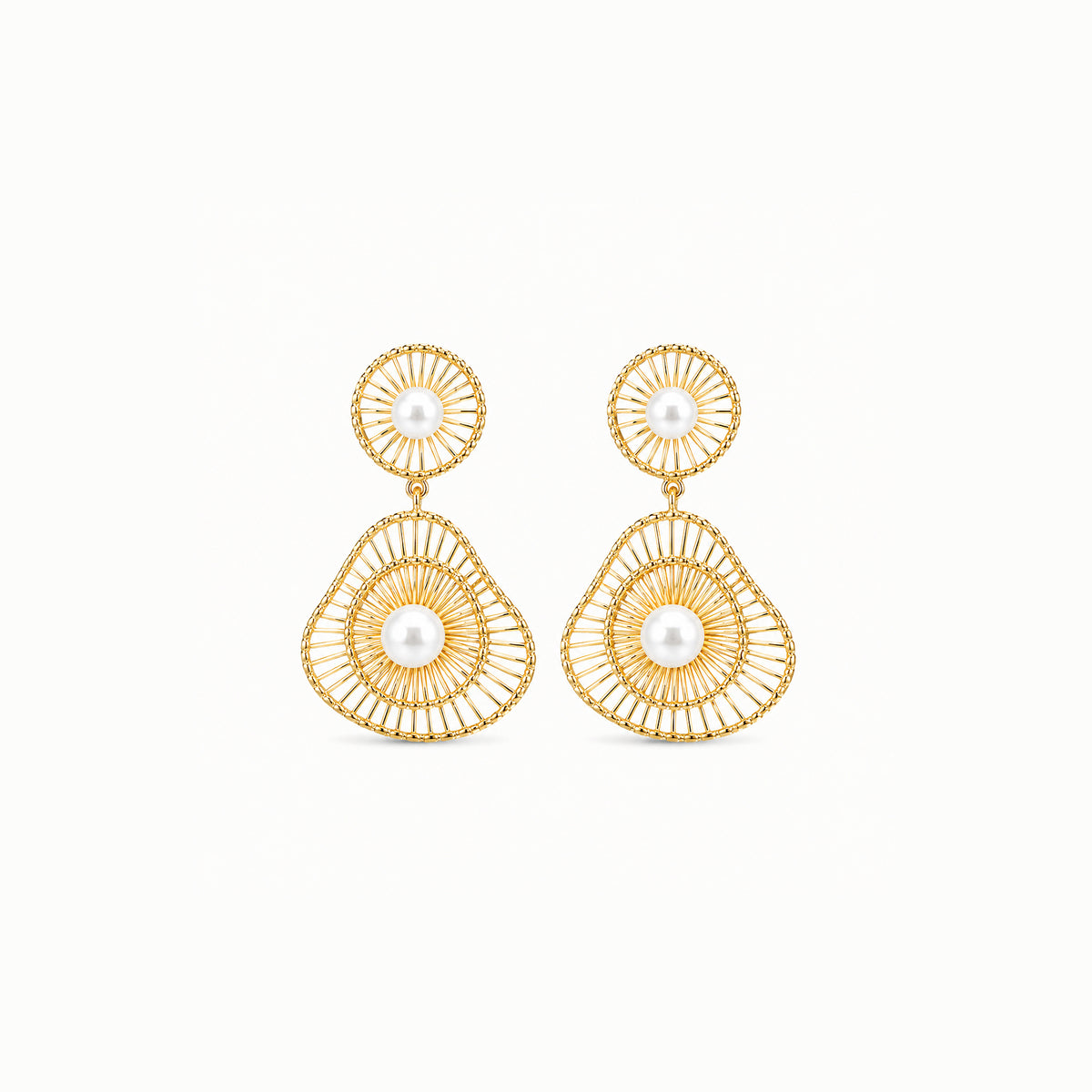 French Retro Hollow Pearl Earrings