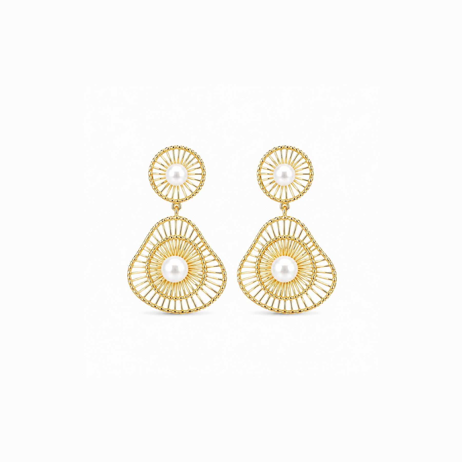 French Retro Hollow Pearl Earrings