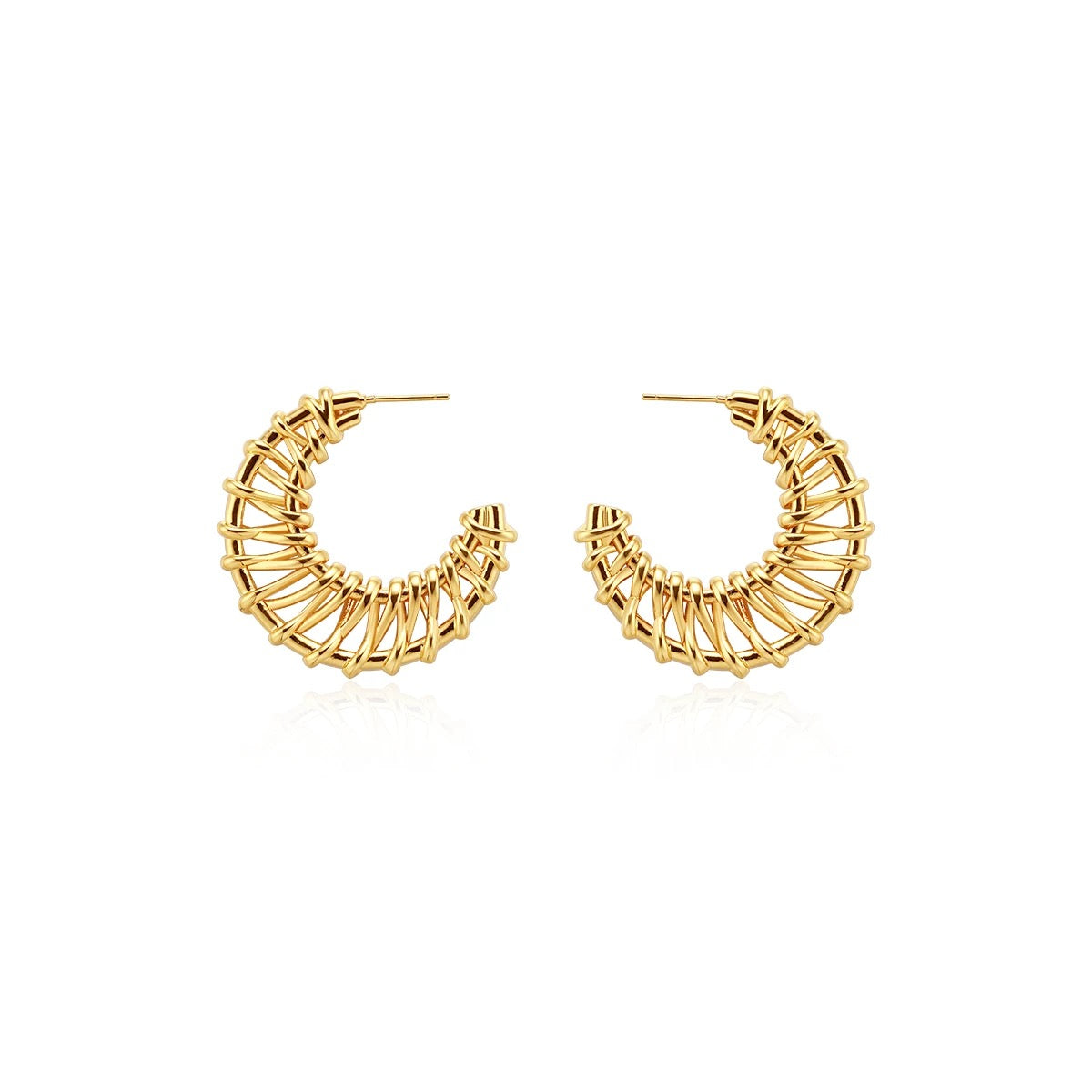 Minimalist woven gold earrings
