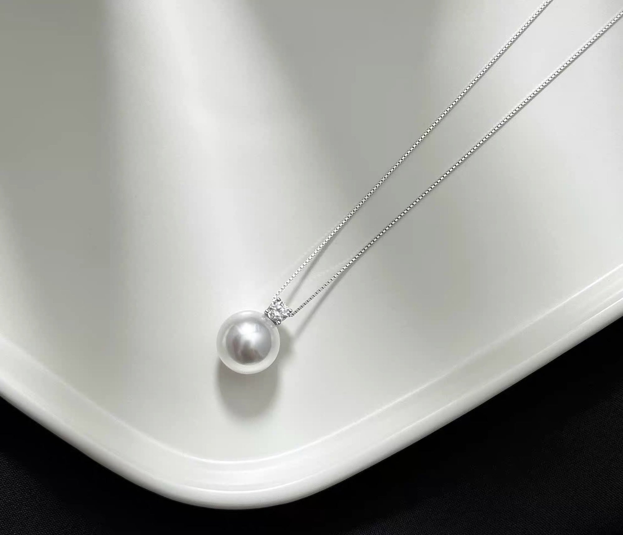 Sterling silver pearl necklace for women