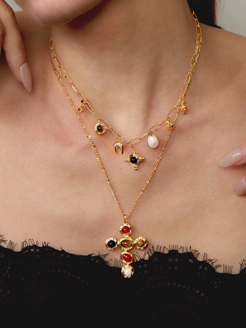 Tiger’s eye and pearl charm necklace