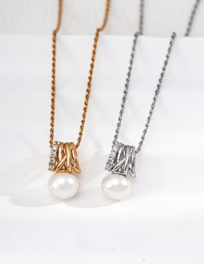 Vintage gold pearl and zirconia necklace