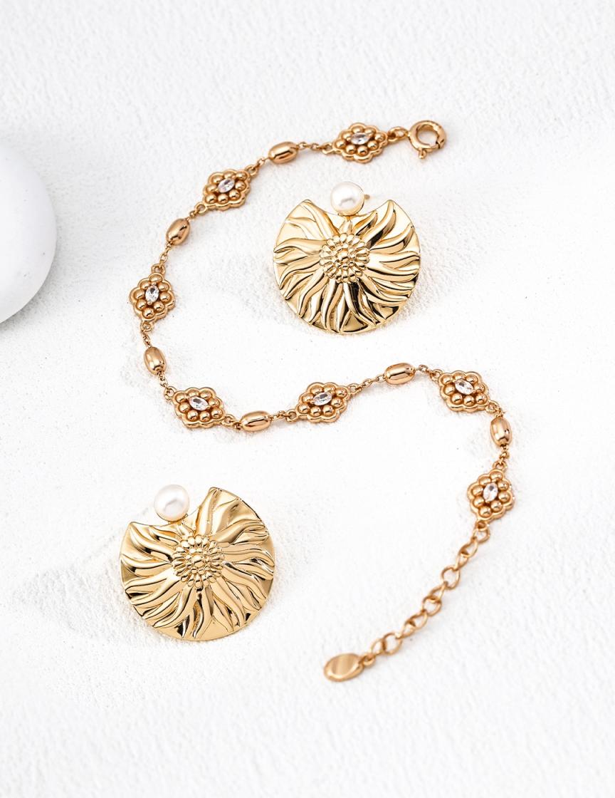 Vintage gold zircon bracelet