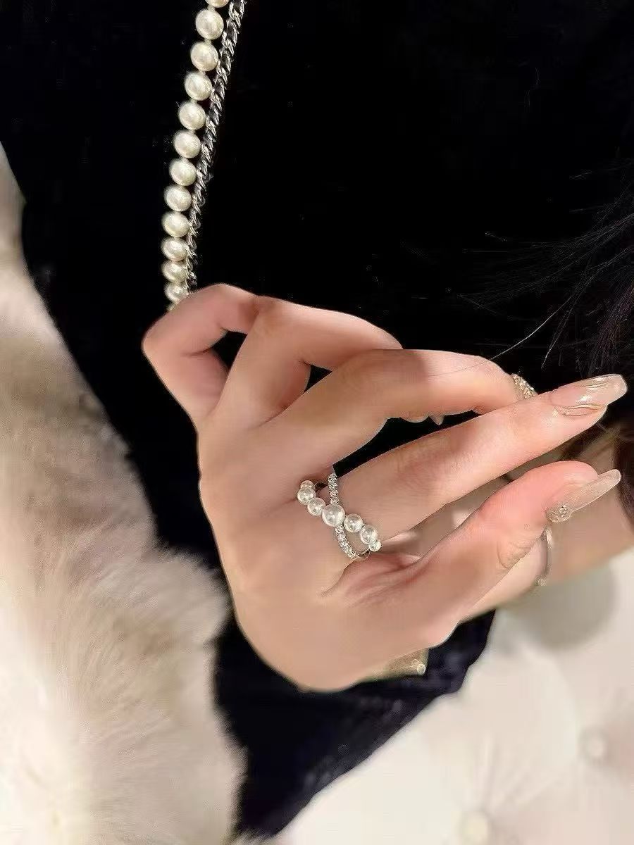 Planetary Pearl Ring