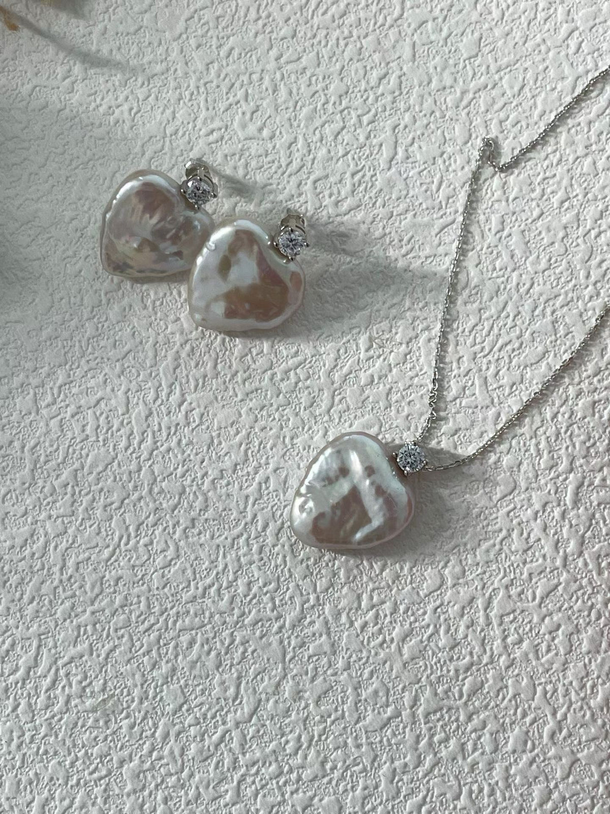 Eternal Heart Pearl Earrings