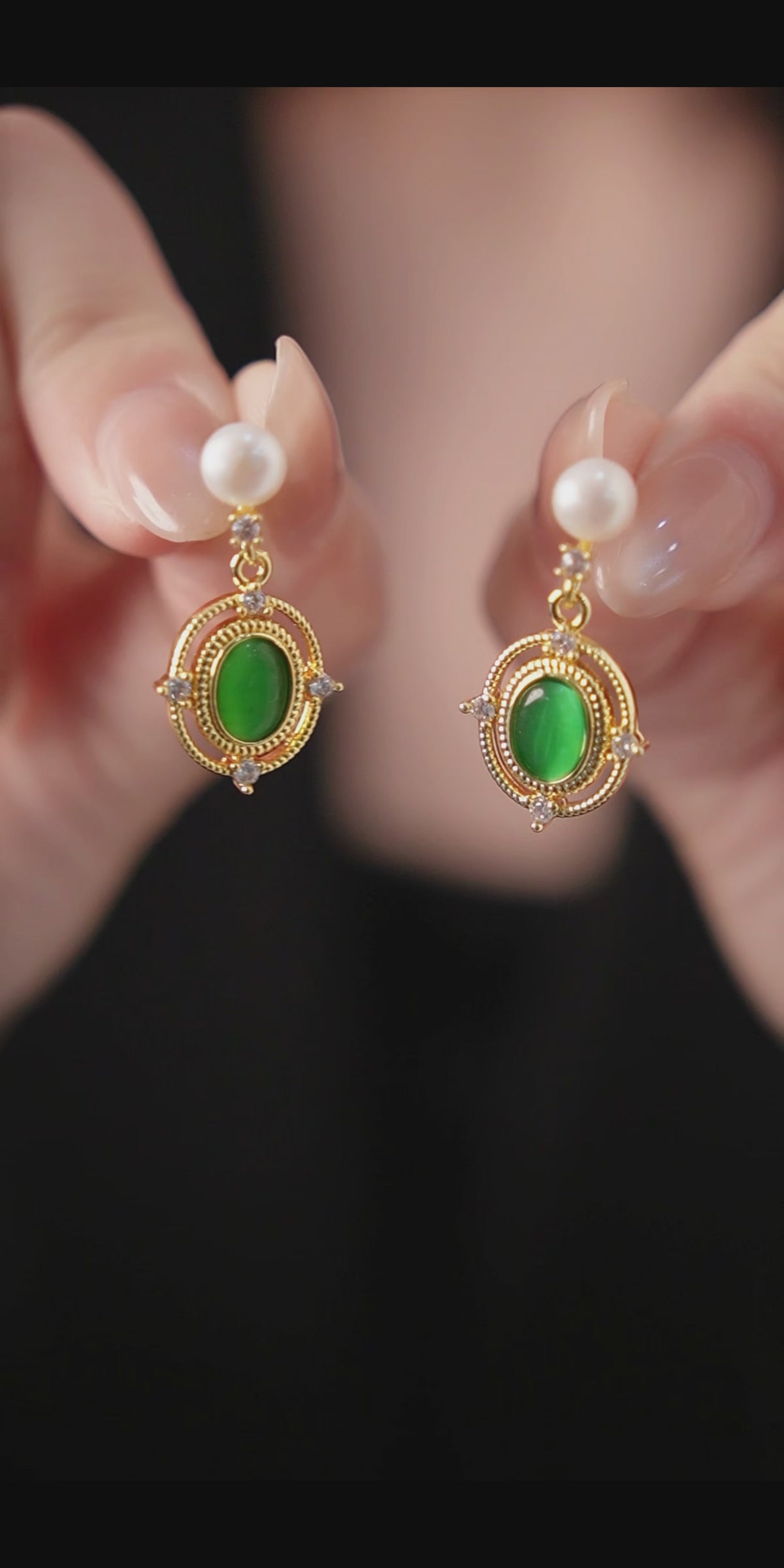 Emerald Astra Earrings