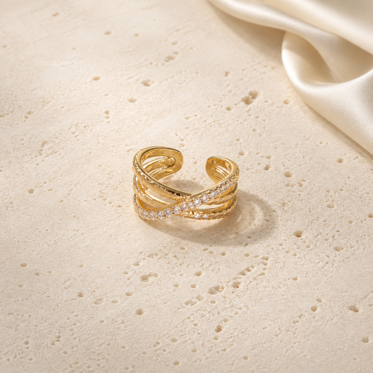 Sparking Crisscross Ring – Lyastone Jewellery